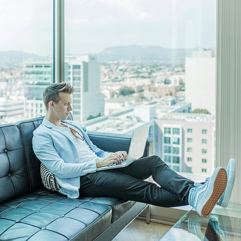 Effective Strategies for Office Manager Recruitment in the Arabian Emirates